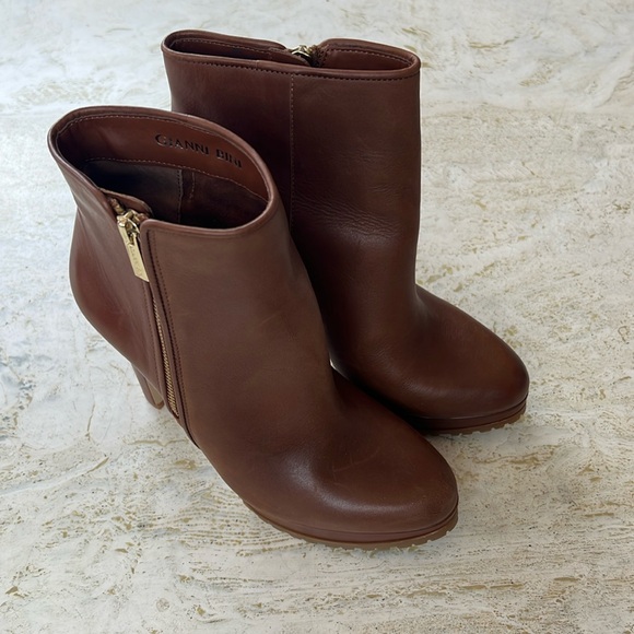 GIANNI BINI brown leather ankle boots women’s size 8 - 4.5 inch heel - Picture 2 of 15